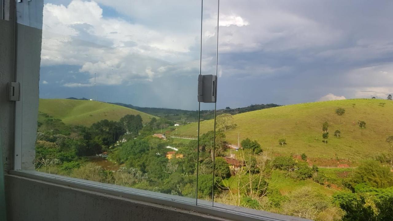 Chacara Sonia Pompeu Villa Igaratá Buitenkant foto