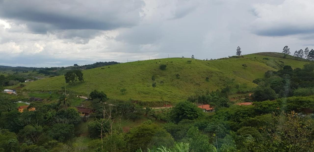 Chacara Sonia Pompeu Villa Igaratá Buitenkant foto